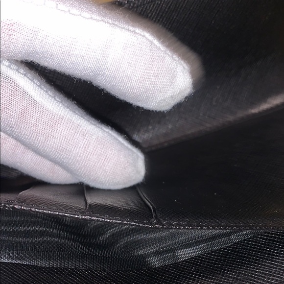 Prada Black Saffiano Leather Wallet - Picture 12 of 16